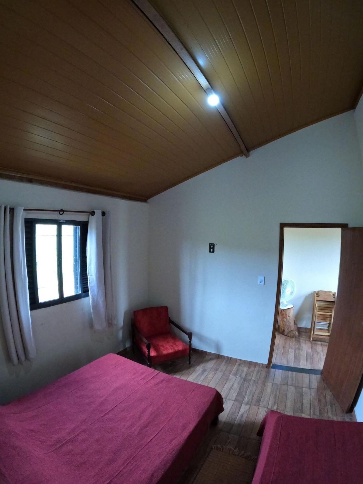 Pão Sobre ás águas Chalet Carrancas